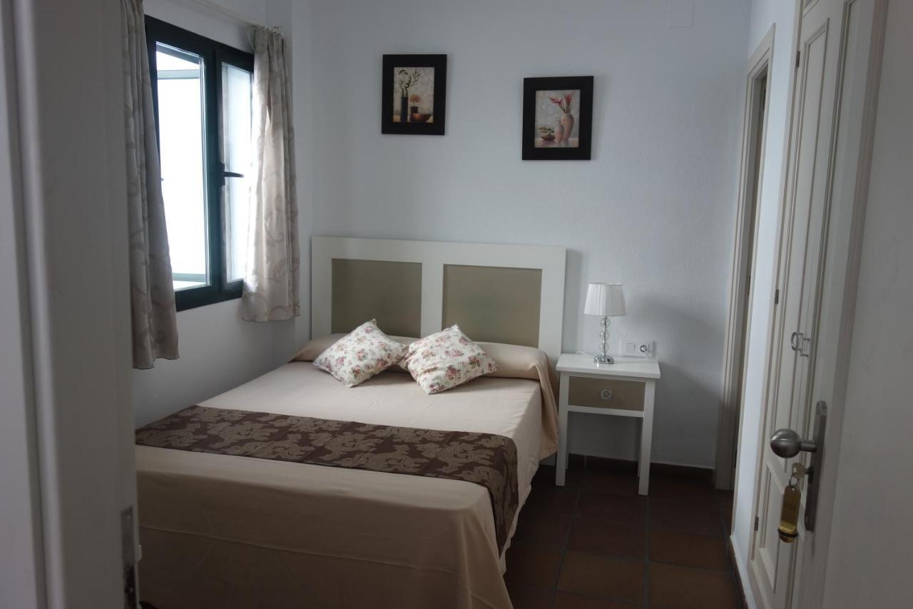 Hotel Dona Lina Sevilla Eksteriør bilde