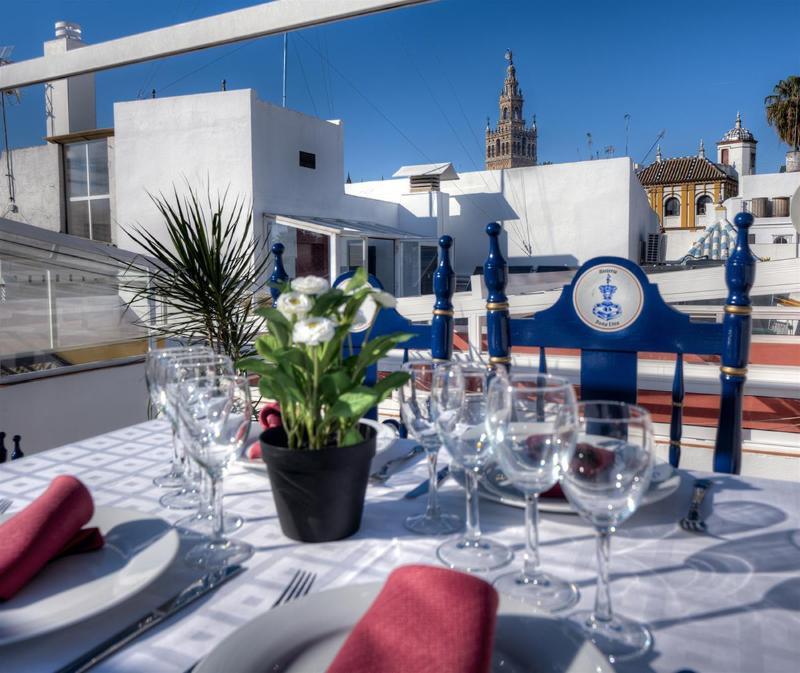 Hotel Dona Lina Sevilla Eksteriør bilde